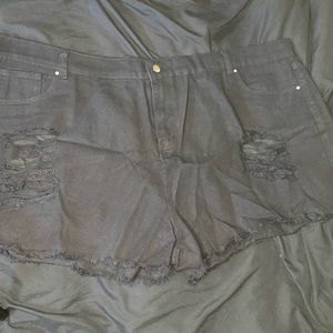 Black bum rip denim shorts